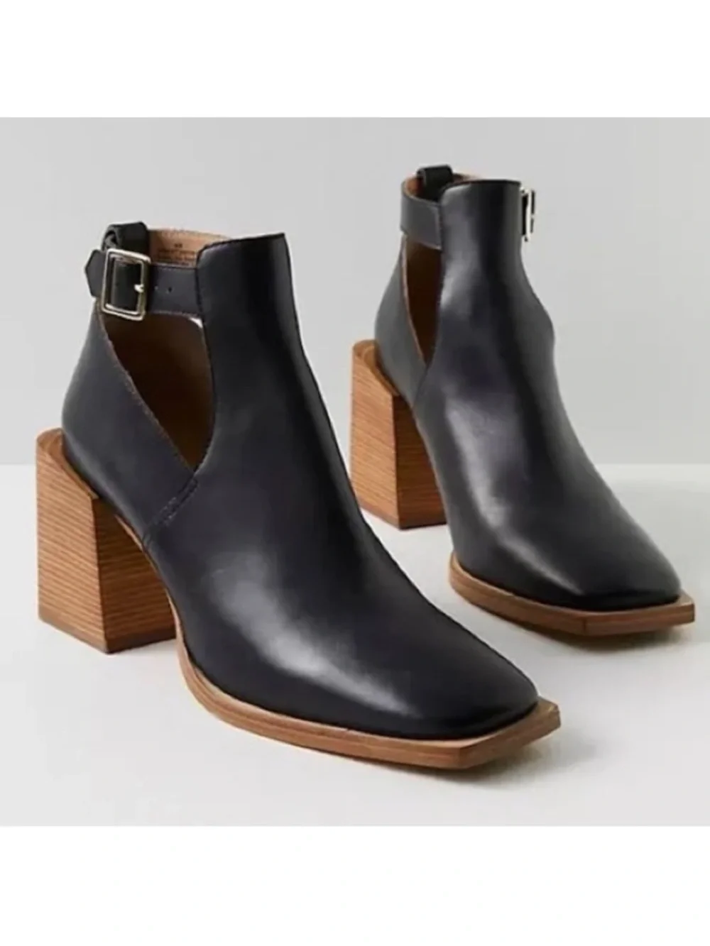 Free People Brady Buckle Black Leather Stacked Block Heel Ankle Booties 41 $140